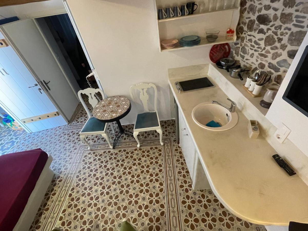 Отель Burgos Barrio Naxos City Экстерьер фото