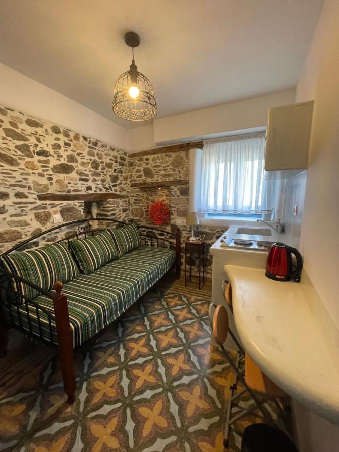 Отель Burgos Barrio Naxos City Экстерьер фото