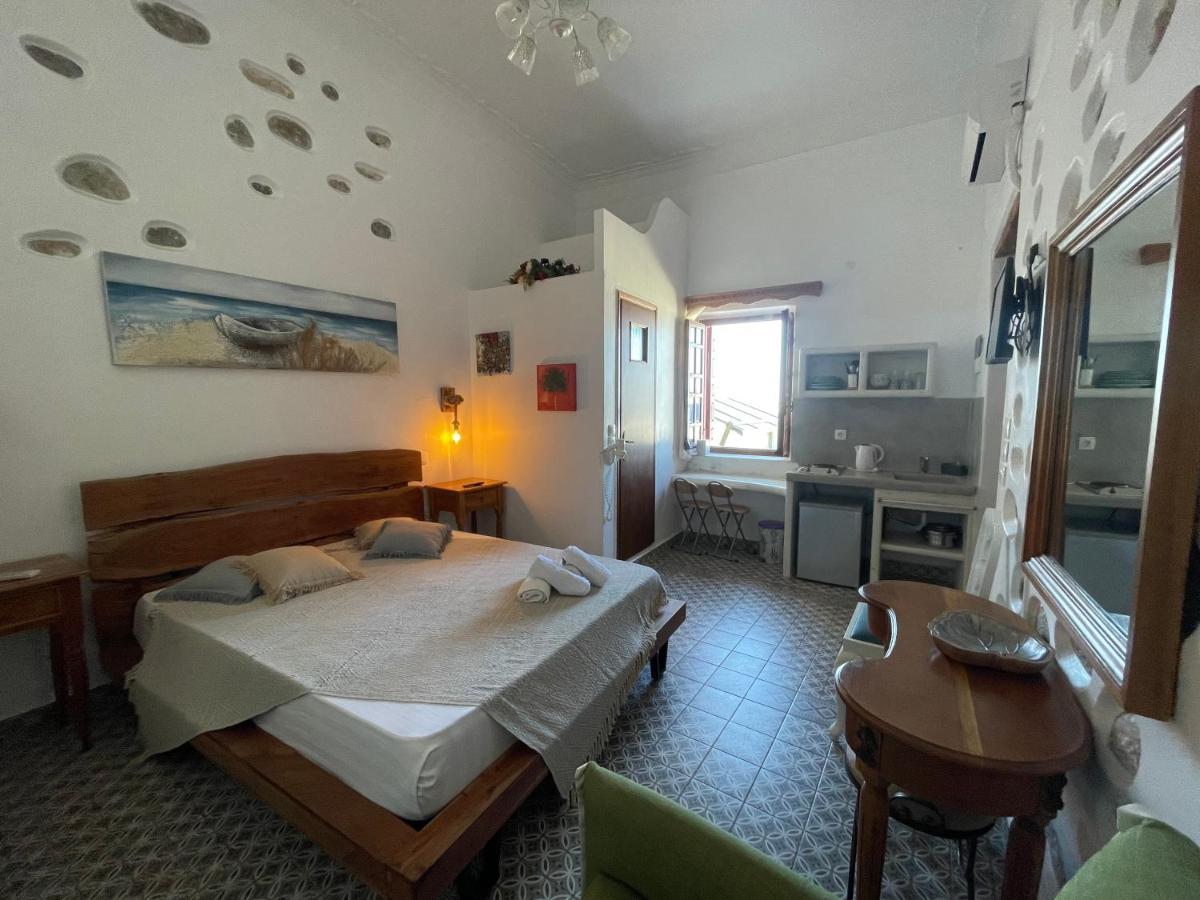 Отель Burgos Barrio Naxos City Экстерьер фото