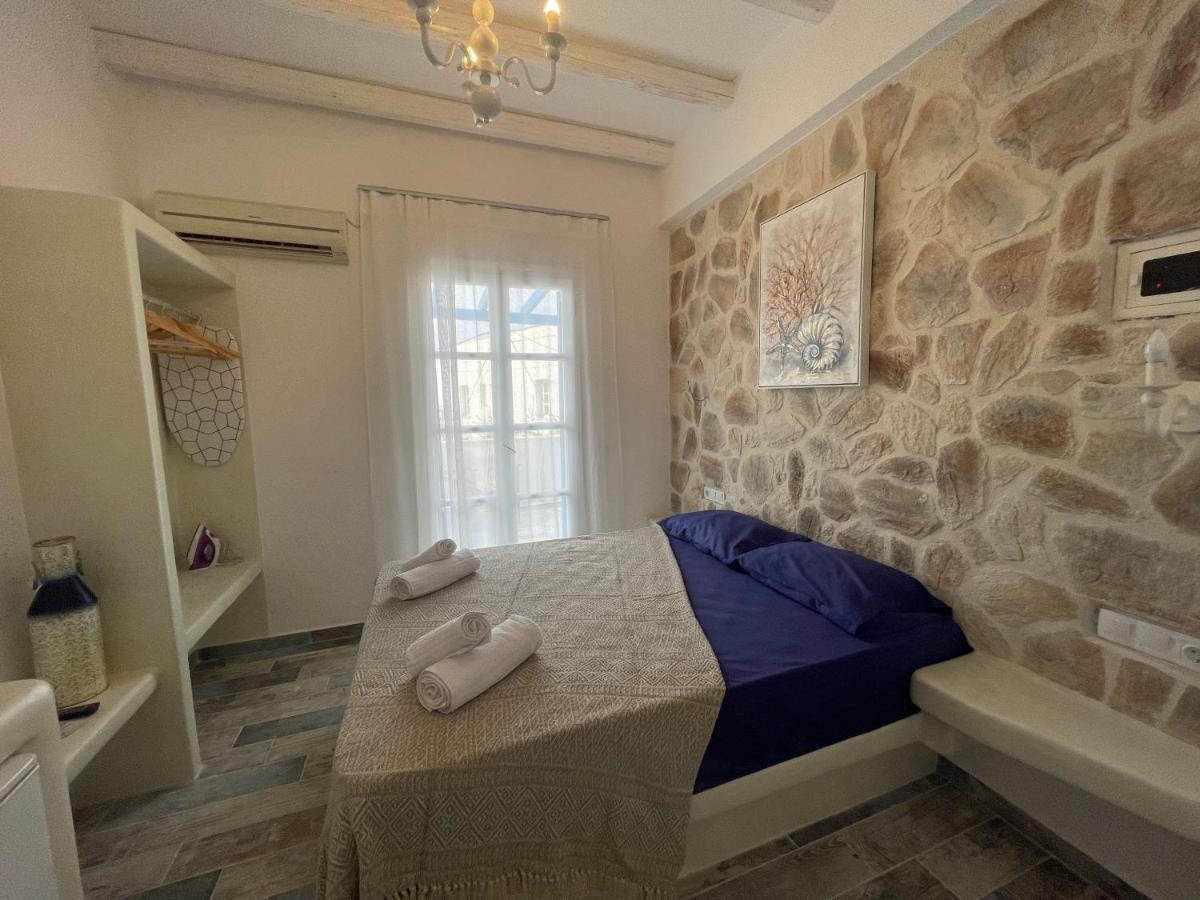 Отель Burgos Barrio Naxos City Экстерьер фото