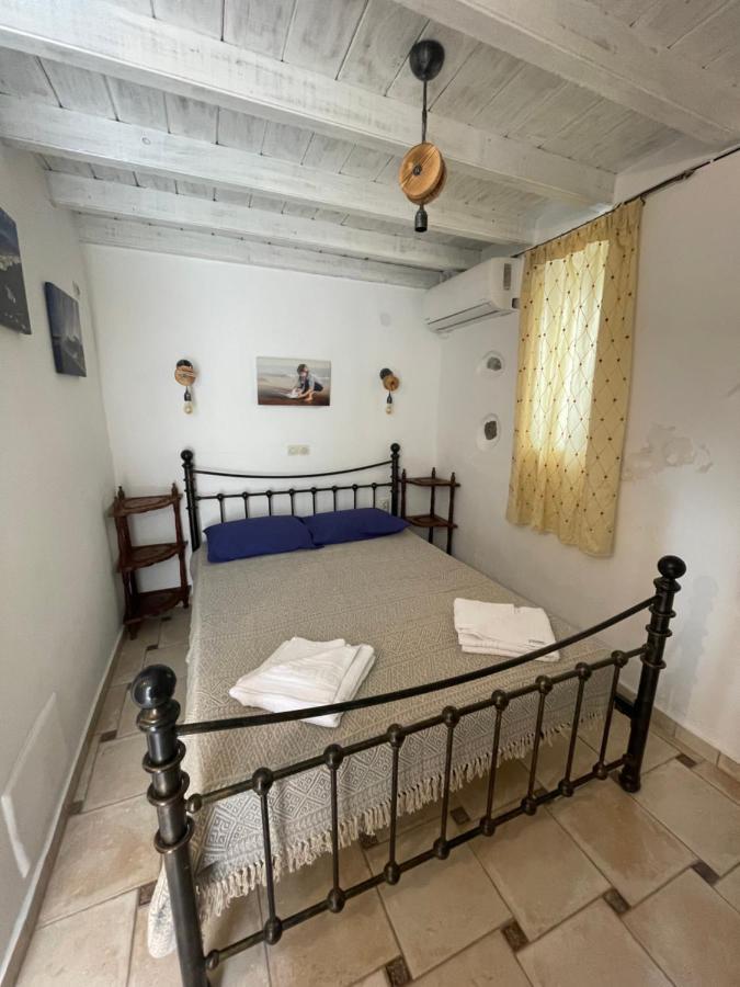 Отель Burgos Barrio Naxos City Экстерьер фото
