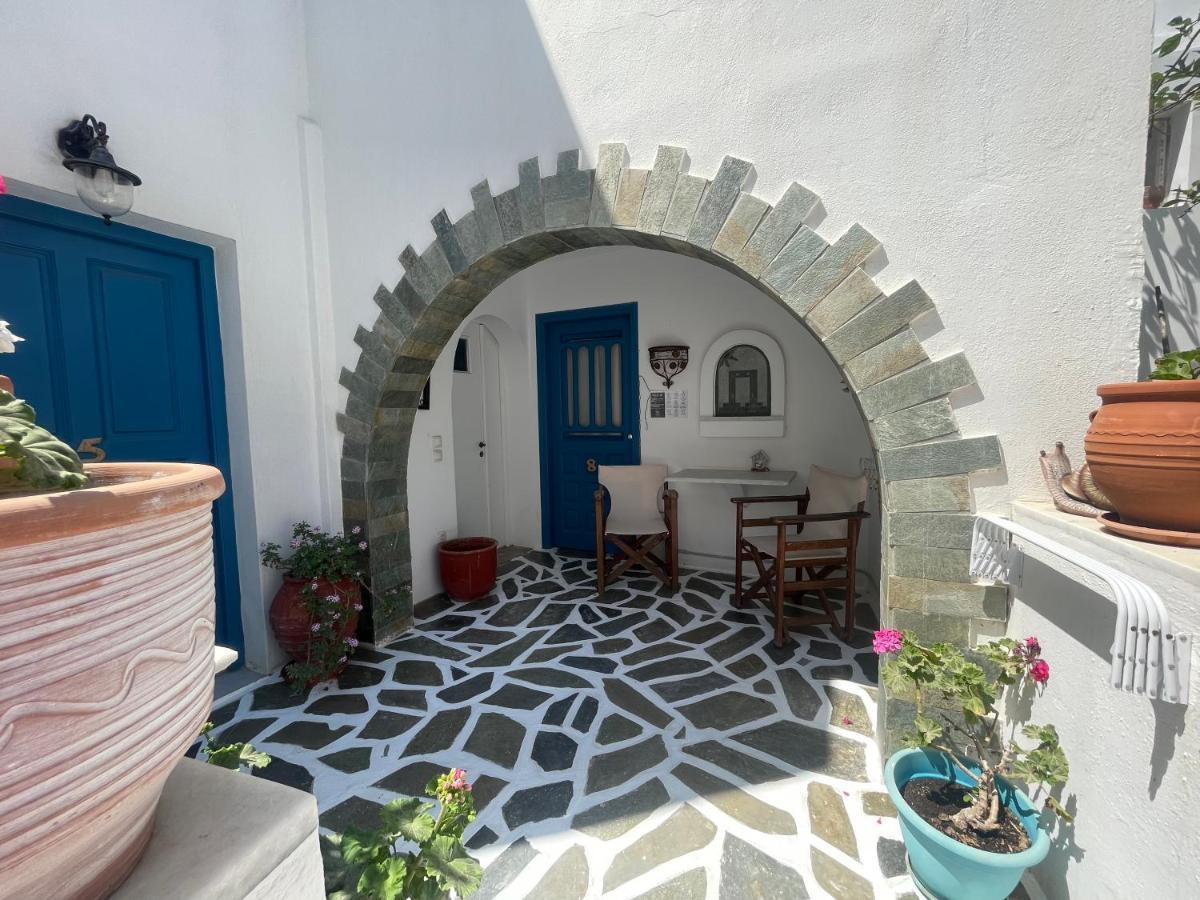 Отель Burgos Barrio Naxos City Экстерьер фото